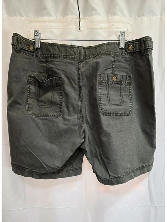 Dockers Pants - Dockers Mid Rise Curvy Women’s Shorts Size 16 Gray Green Utility Pockets